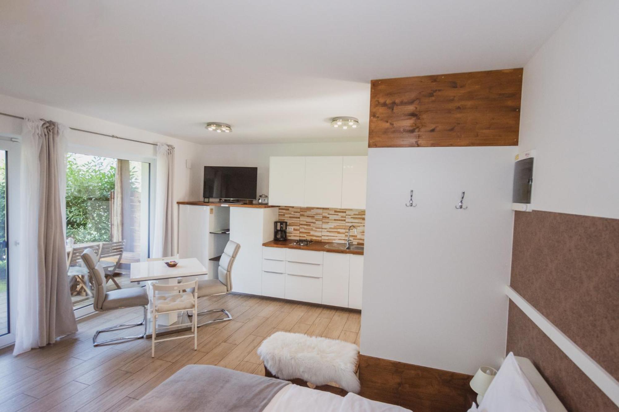 Pr'Fik Apartments Kranj Room photo